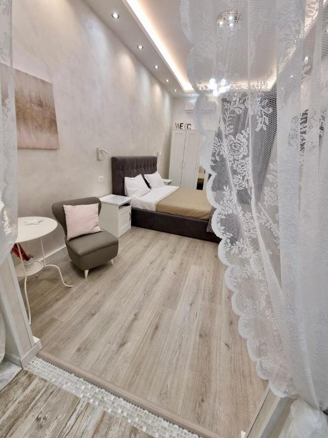Apartment Close To The Coloseum, 2 Minutes Walk From Metro A Exterior foto
