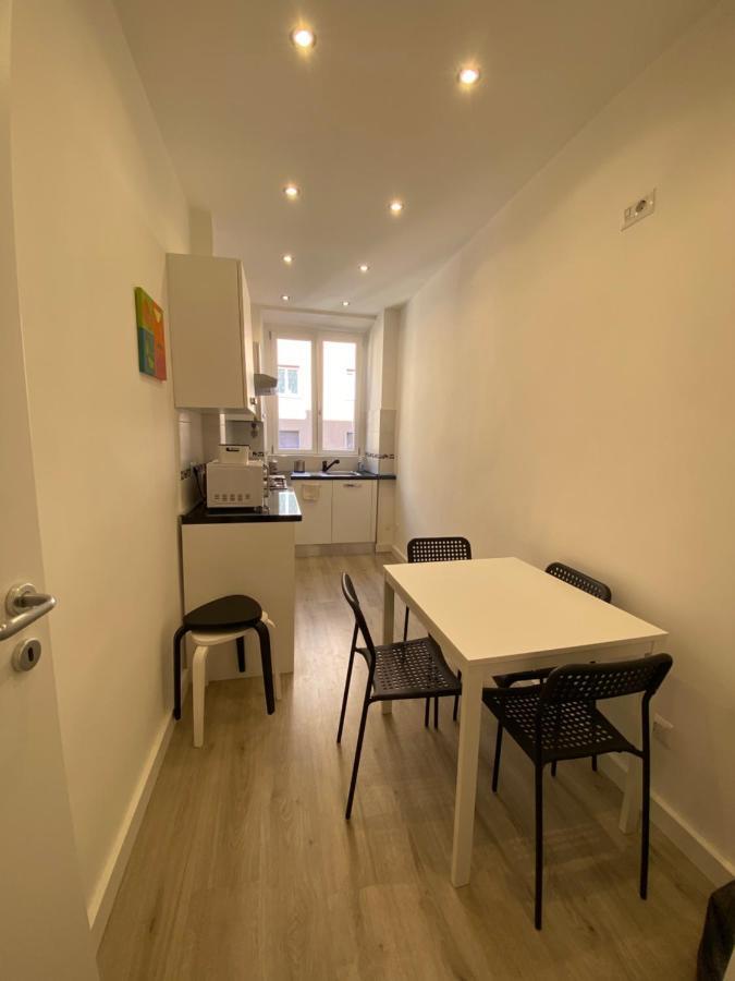 Apartment Close To The Coloseum, 2 Minutes Walk From Metro A Exterior foto