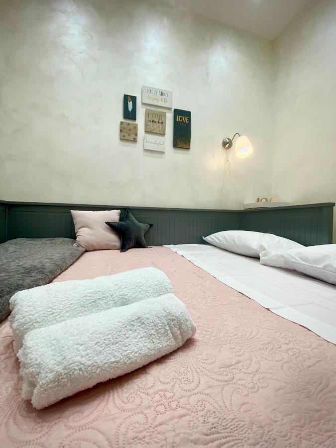 Apartment Close To The Coloseum, 2 Minutes Walk From Metro A Exterior foto